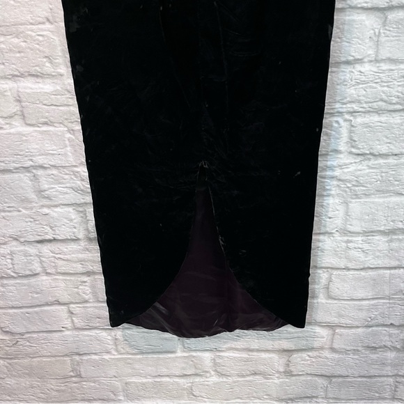 Vintage 1986 Jessica McClintock Women’s 24” Black Velvet Pencil Midi Skirt - Picture 6 of 10